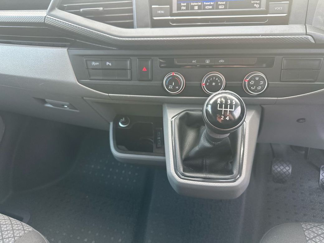 2020 Volkswagen Shuttle