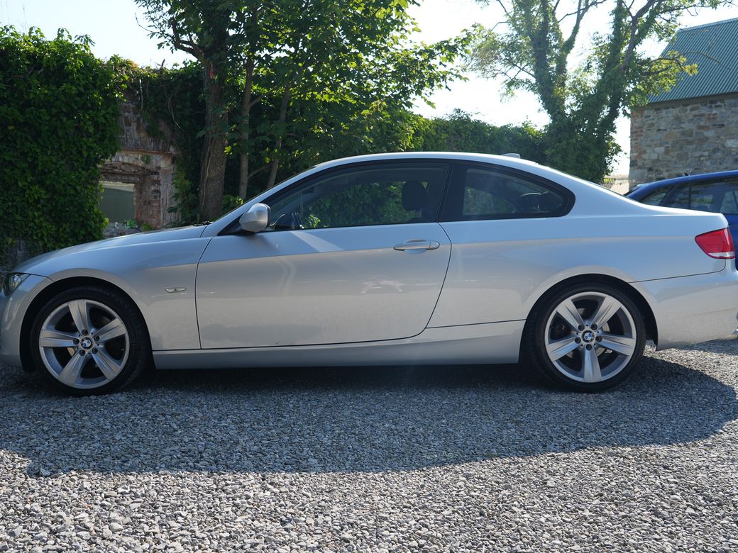 2010 BMW 3 Series