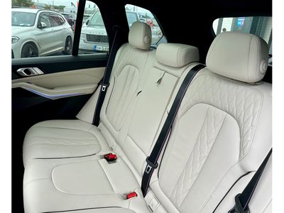 2023 BMW X5