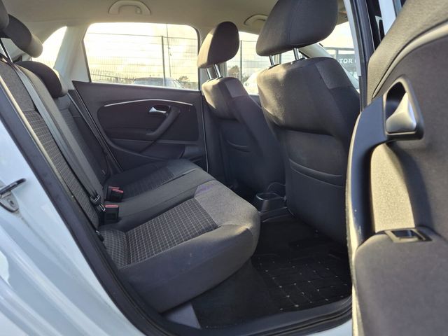 2015 Volkswagen Polo