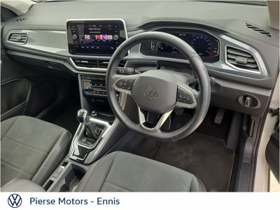 2023 Volkswagen T-Roc