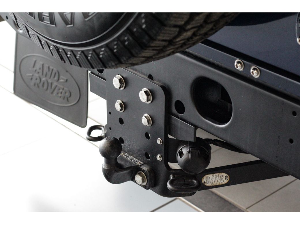 2014 Land Rover Defender 110