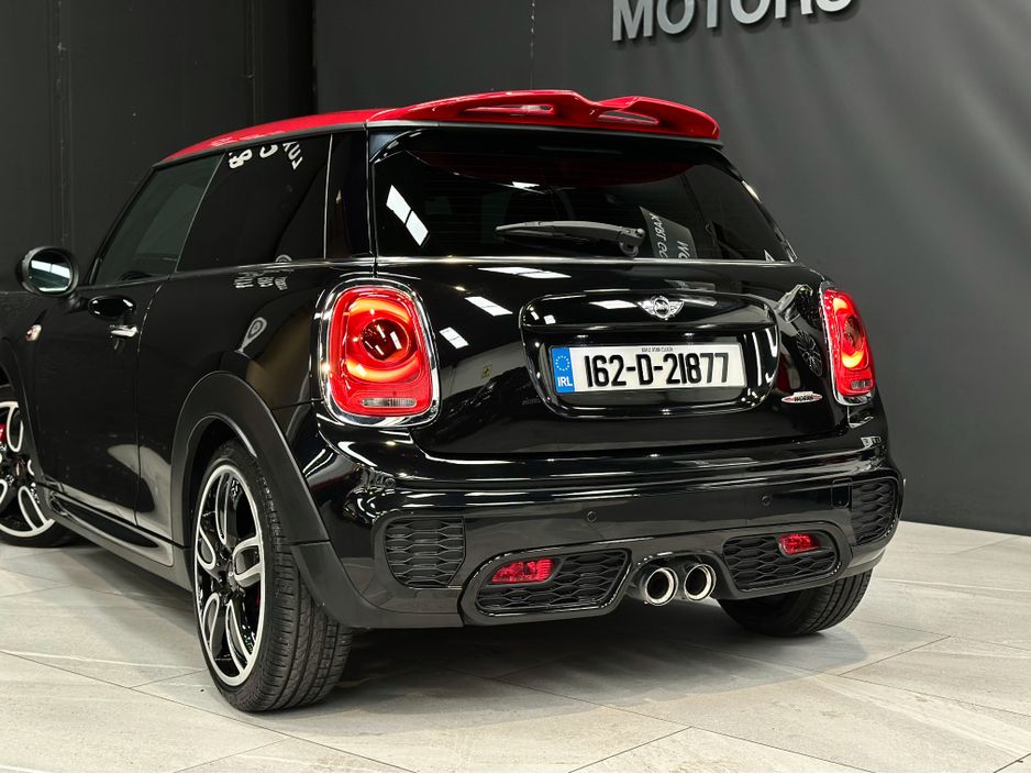 2016 Mini John Cooper Works
