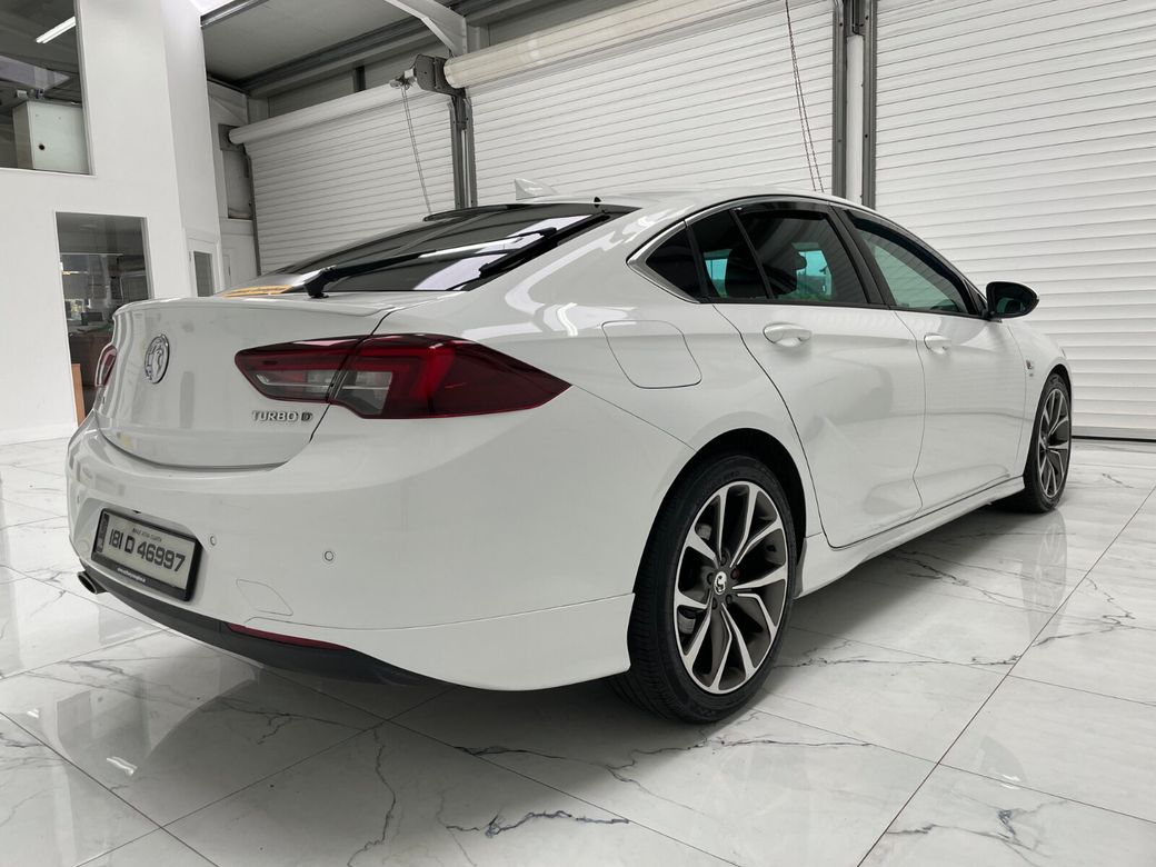 2018 Vauxhall Insignia