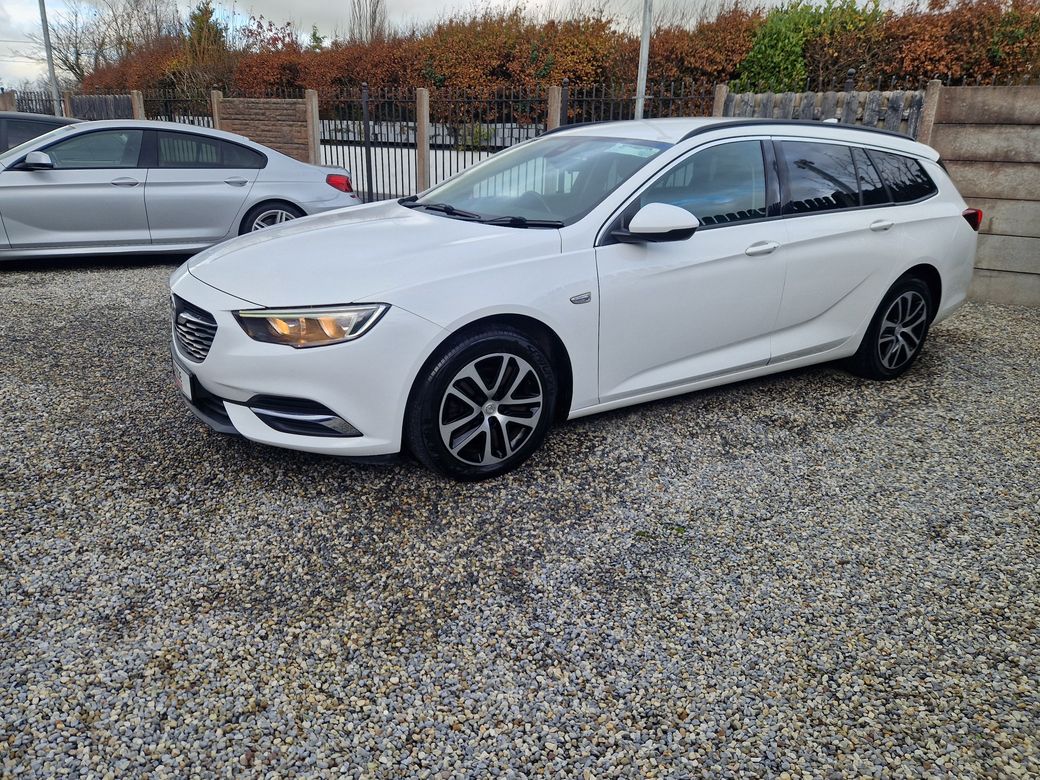 2018 Vauxhall Insignia