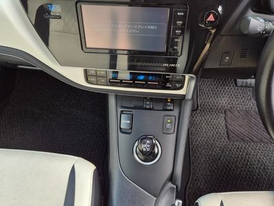2016 Toyota Auris