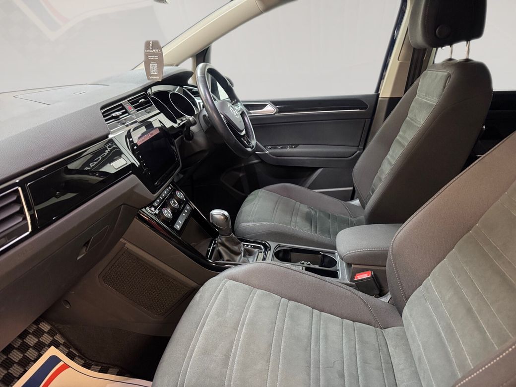 2021 Volkswagen Touran