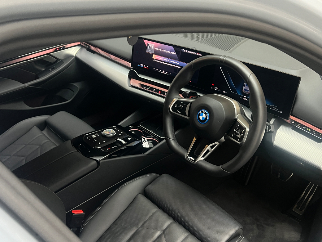 2025 BMW 5 Series