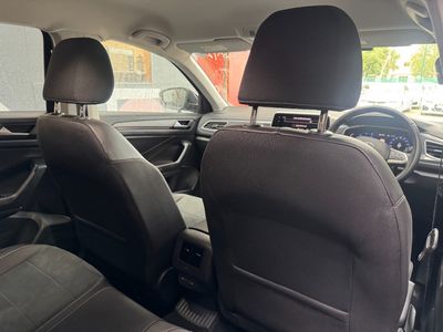 2024 Volkswagen T-Roc