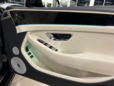 2025 Bentley Continental