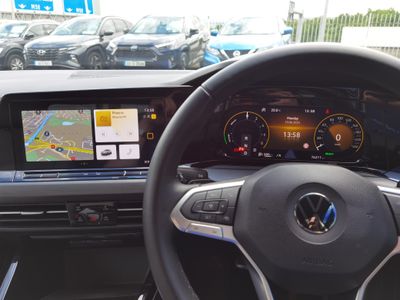 2023 Volkswagen Golf