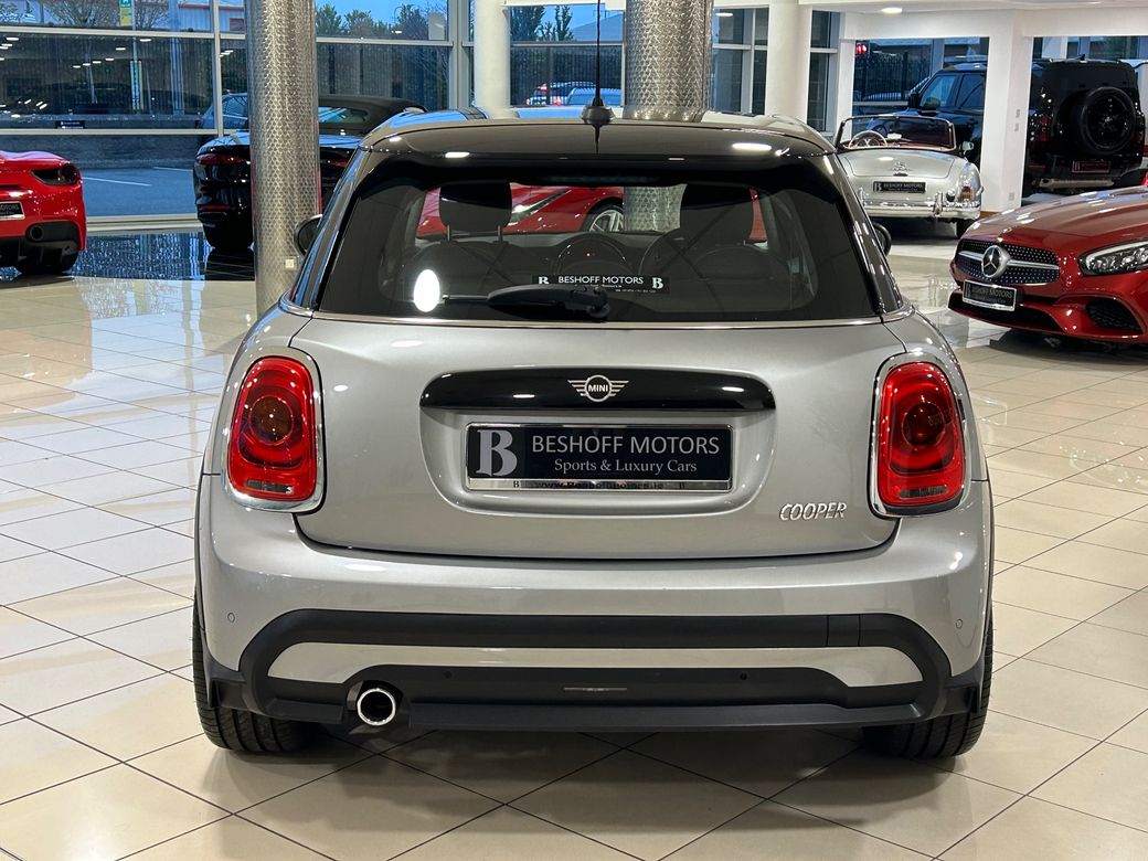 2024 Mini Hatch