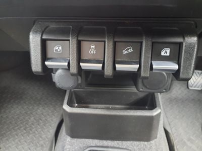 2023 Suzuki Jimny