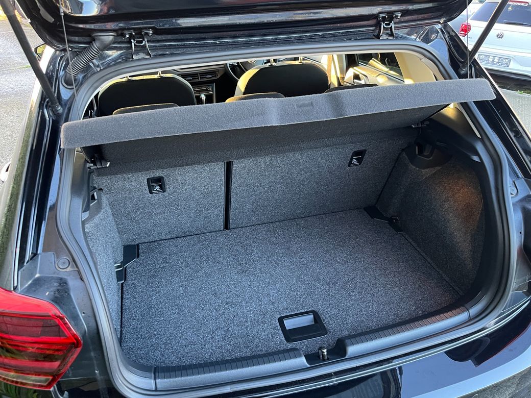 2019 Volkswagen Polo