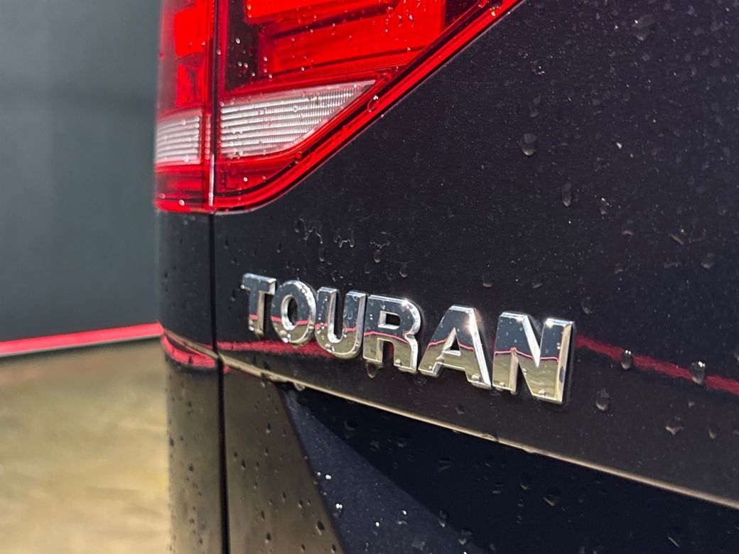 2018 Volkswagen Touran