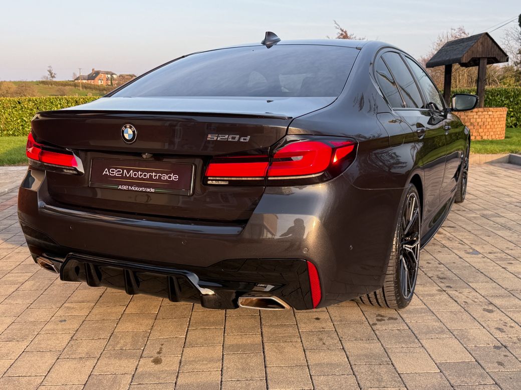 2021 BMW 5 Series