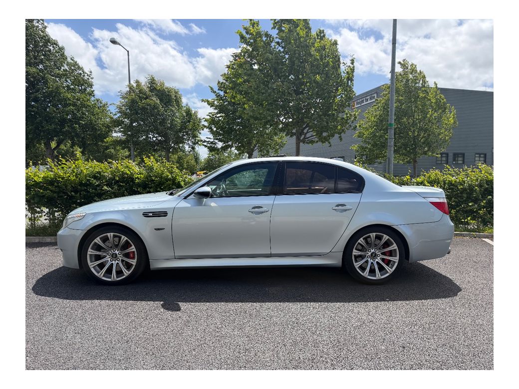 2005 BMW M5