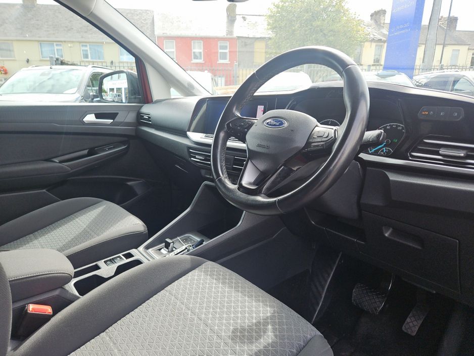 2023 Ford Tourneo
