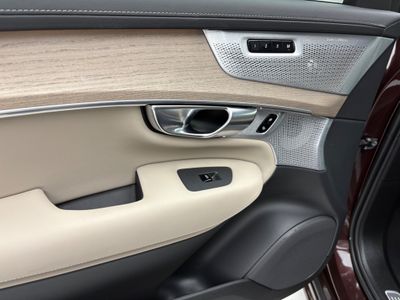 2025 Volvo XC90
