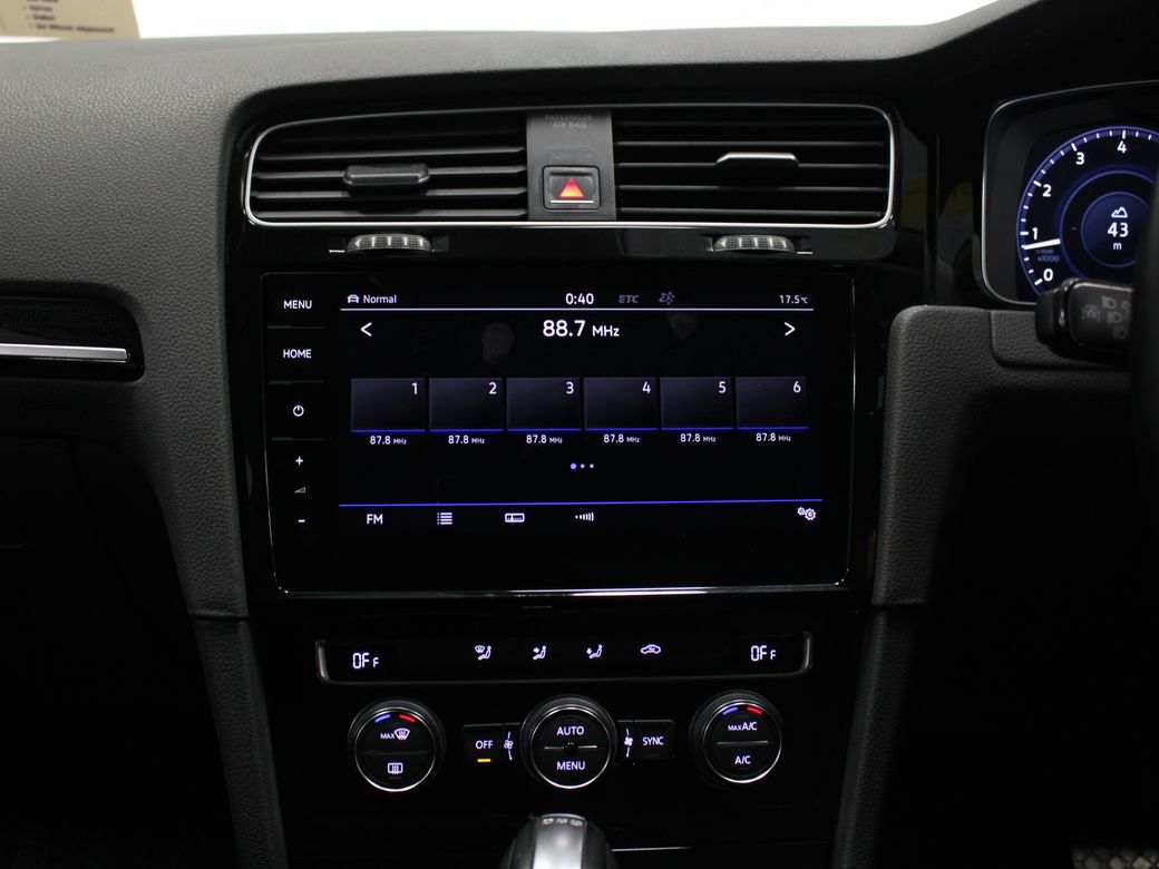 2017 Volkswagen Golf