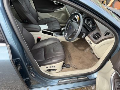 2013 Volvo V40