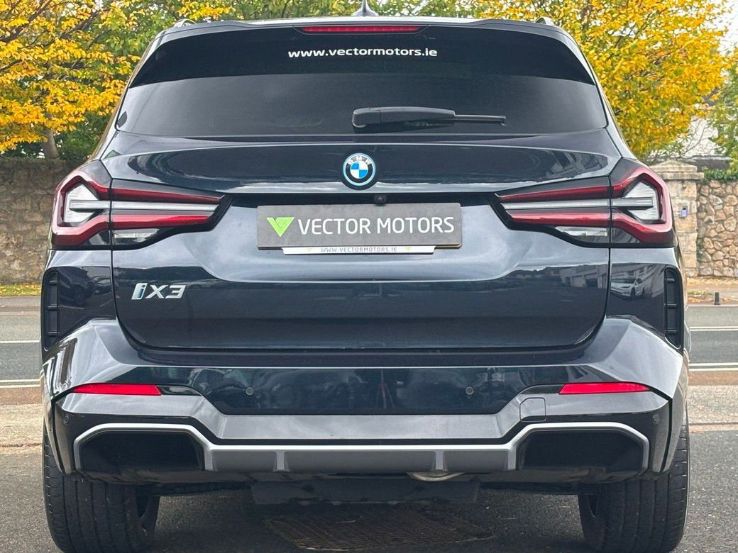 2022 BMW iX3