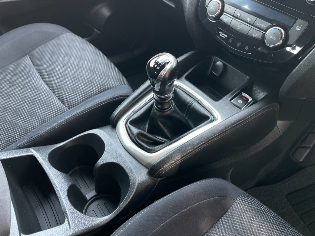 2017 Nissan Qashqai