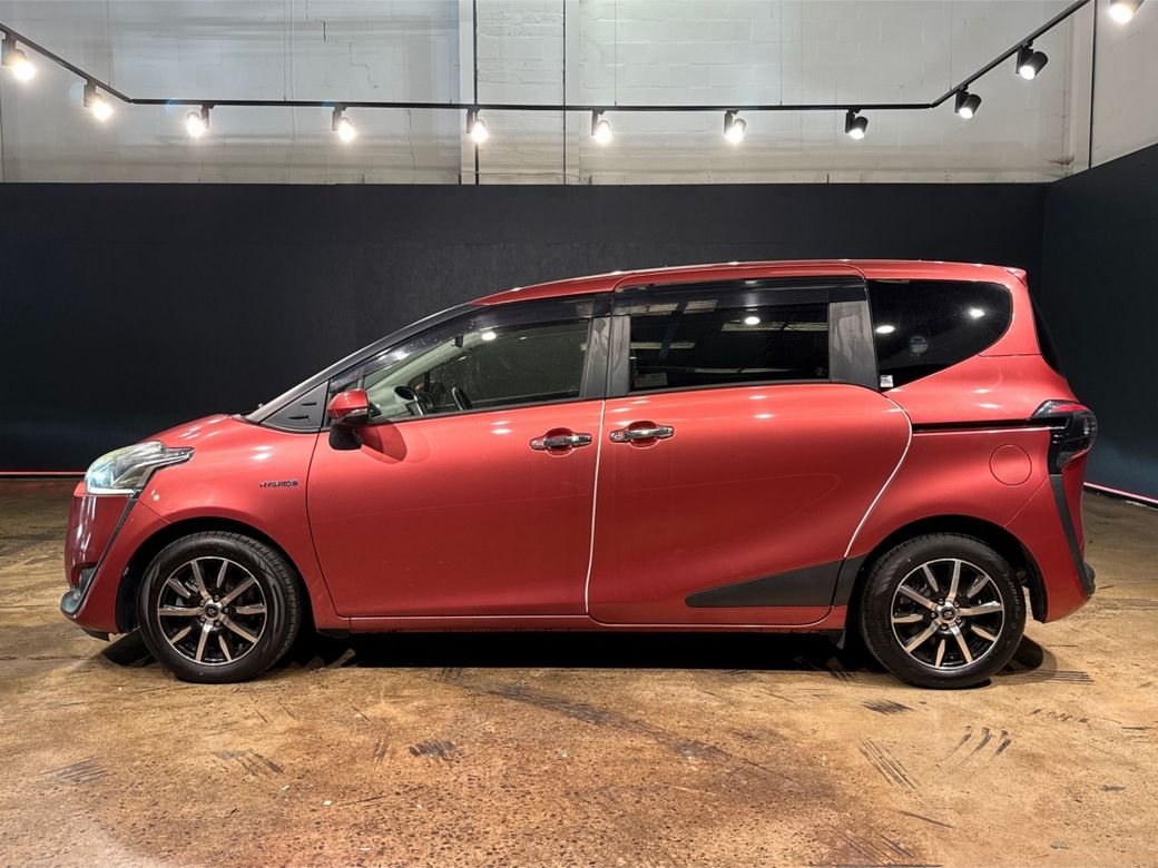 2016 Toyota Sienta