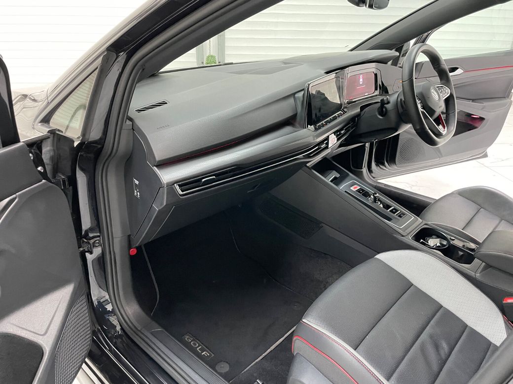 2022 Volkswagen Golf