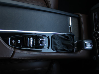 2019 Volvo V90 Cross Country