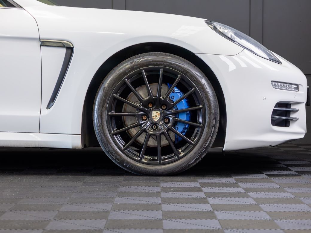 2014 Porsche Panamera