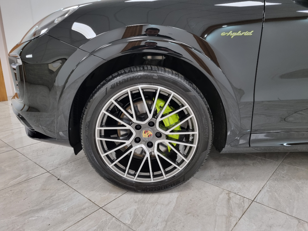 2023 Porsche Cayenne