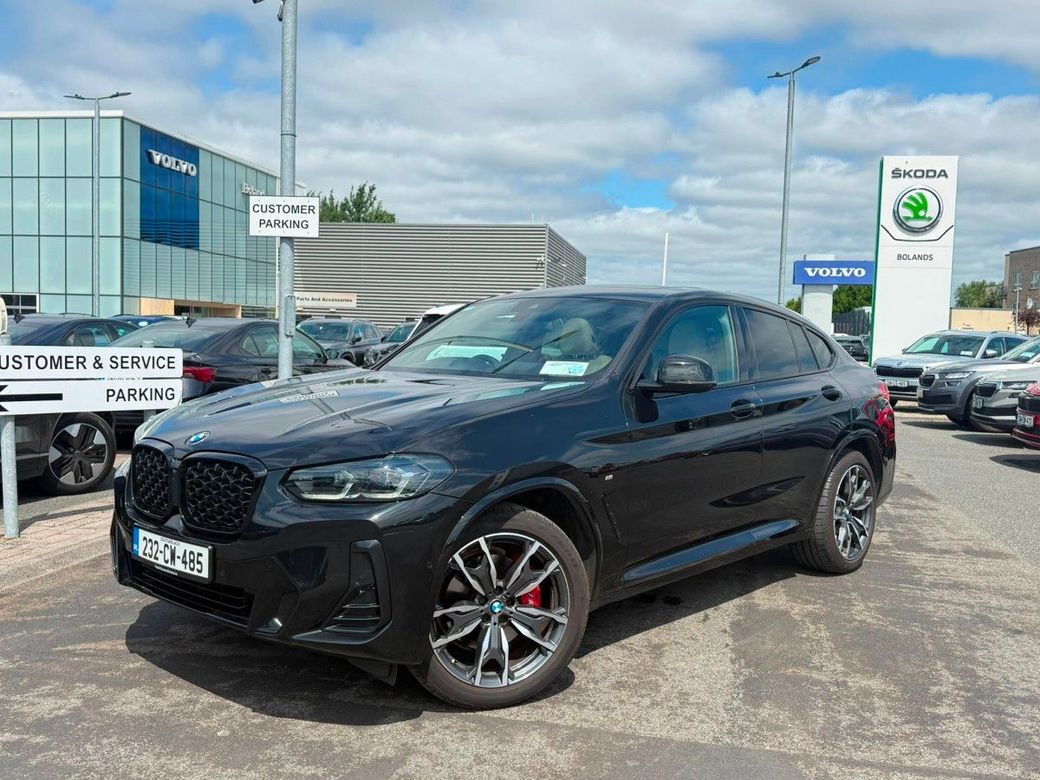2023 BMW X4