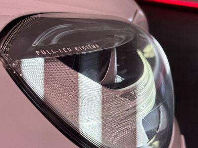 2019 Volvo V40