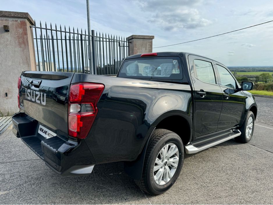 2025 Isuzu D-MAX
