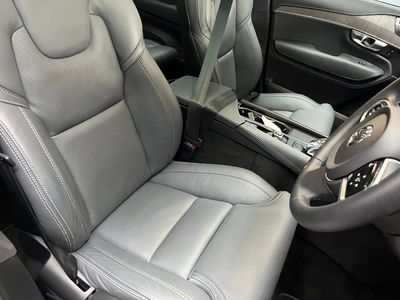 2023 Volvo XC90