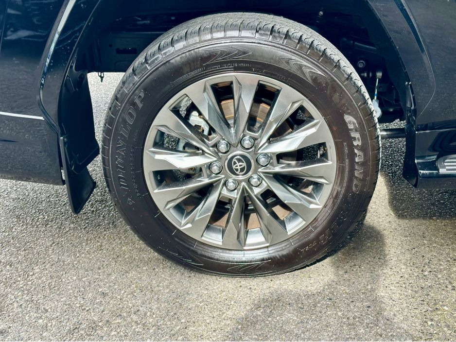 2024 Toyota Landcruiser