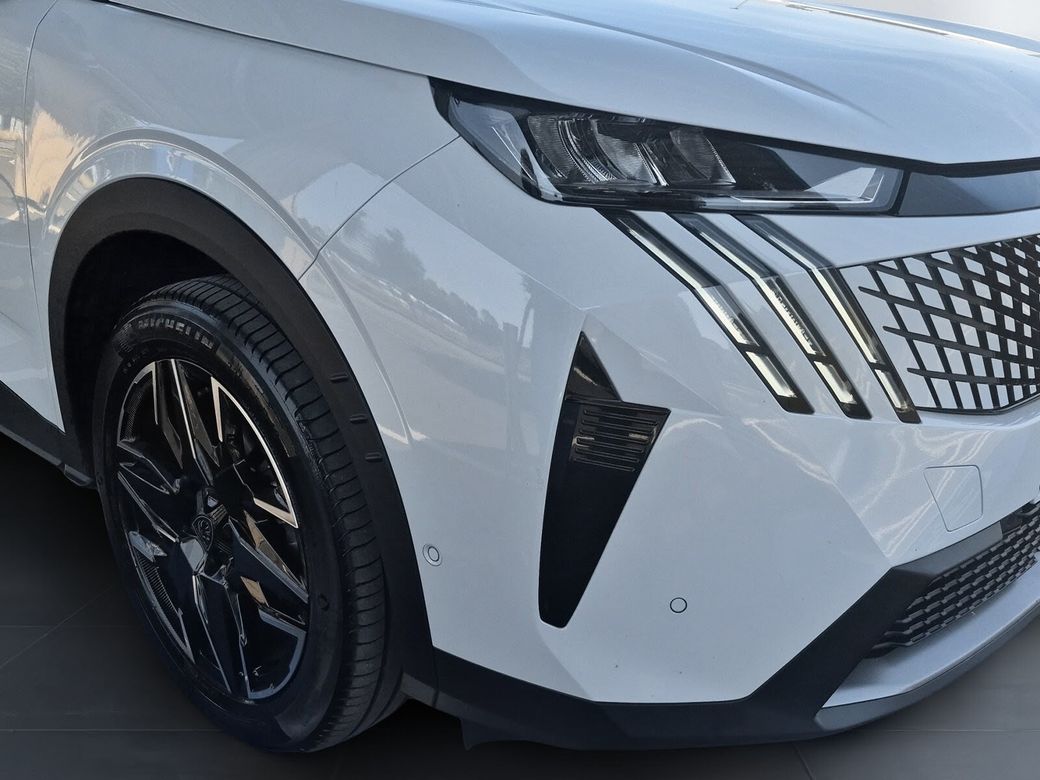 2025 Peugeot 3008