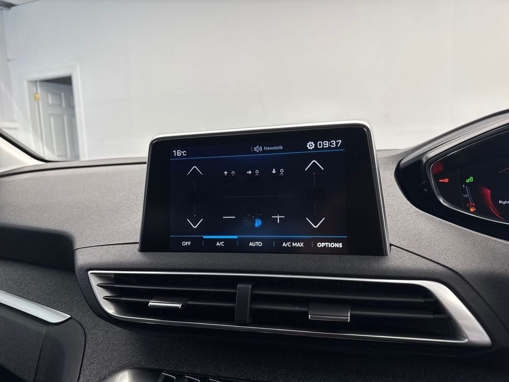 2018 Peugeot 3008