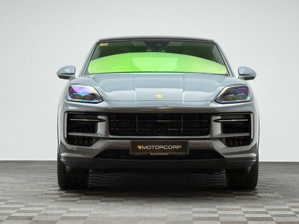 2025 Porsche Cayenne