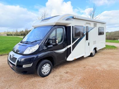 2014 BAILEY  APPROCH 745 LOW PROFILE MANUAL