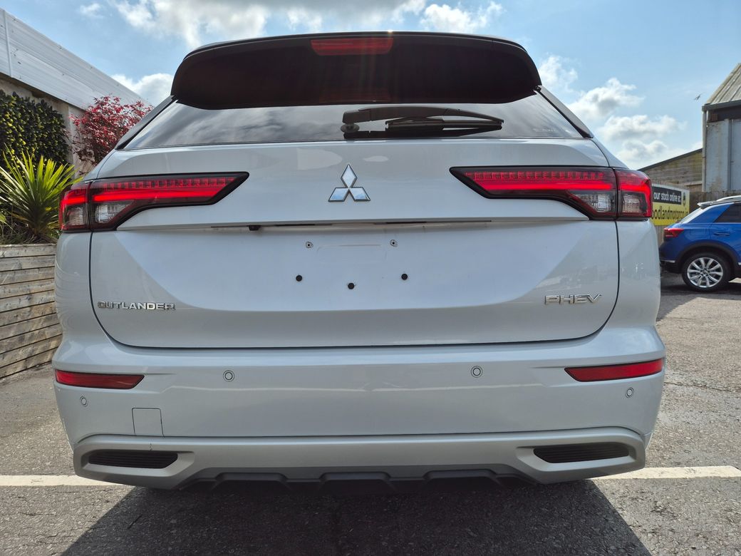 2023 Mitsubishi Outlander