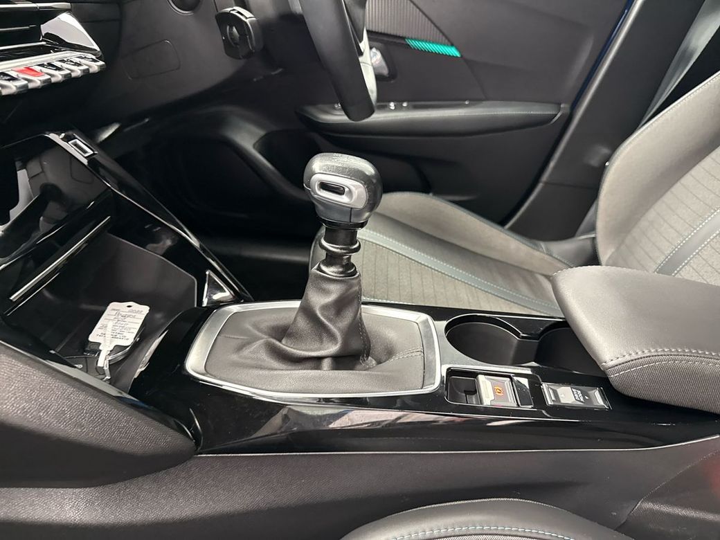2022 Peugeot 208