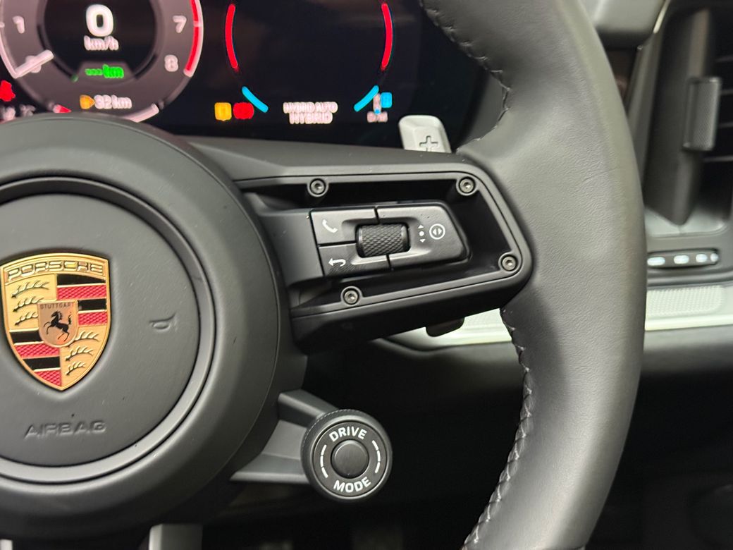 2025 Porsche Cayenne