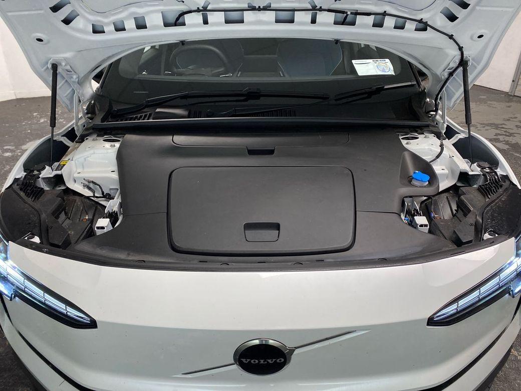 2025 Volvo EX30