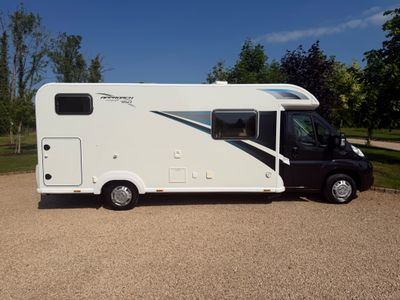 2014 BAILEY APPROACH  AUTOGRAPH 750 LOW PROFILE R.H.D 