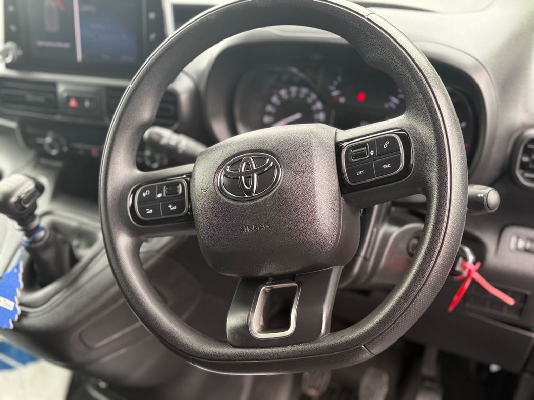 2023 Toyota Proace