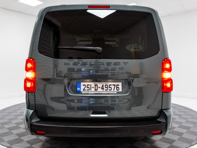 2025 Peugeot Traveller