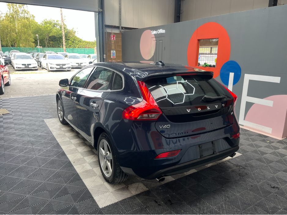 2014 Volvo V40