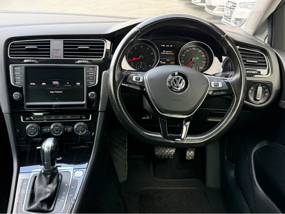 2017 Volkswagen Golf
